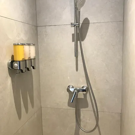 Bord De Aux Pins Penches